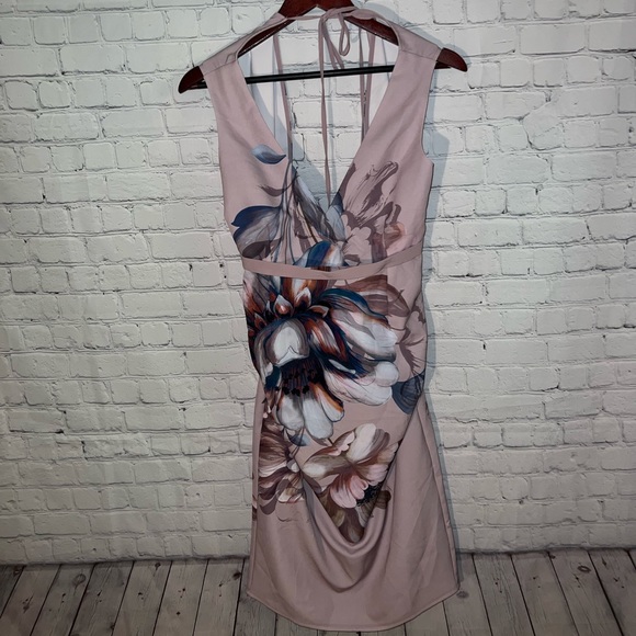 BRAND NWT Little Mistress Lavender & Blue floral dress size 6 - Picture 6 of 11